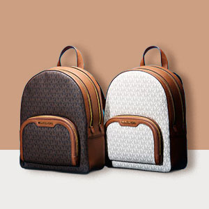 【新品未使用】マイケルコース MICHAEL KORS メンズ ロゴバックパック MICHAEL KORS（マイケルコース）の「HUDSON メタリック エンボス